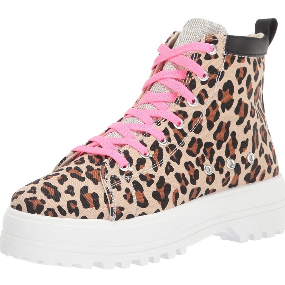 Yoki Womens Comfort Boot Leopard Size 6